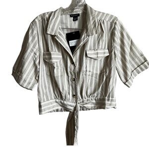 NWT Style House Safari Striped Tie Front Crop Top Blouse